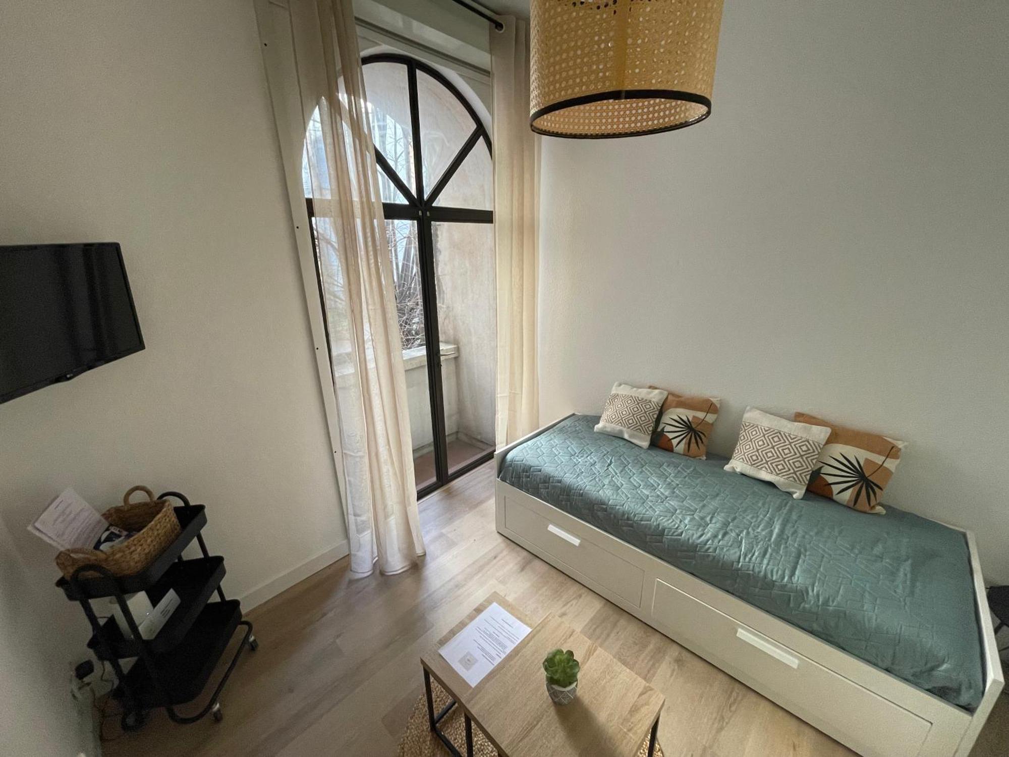 Le Cosy Littre - Coeur De - Rue Pietonne Apartment Nimes